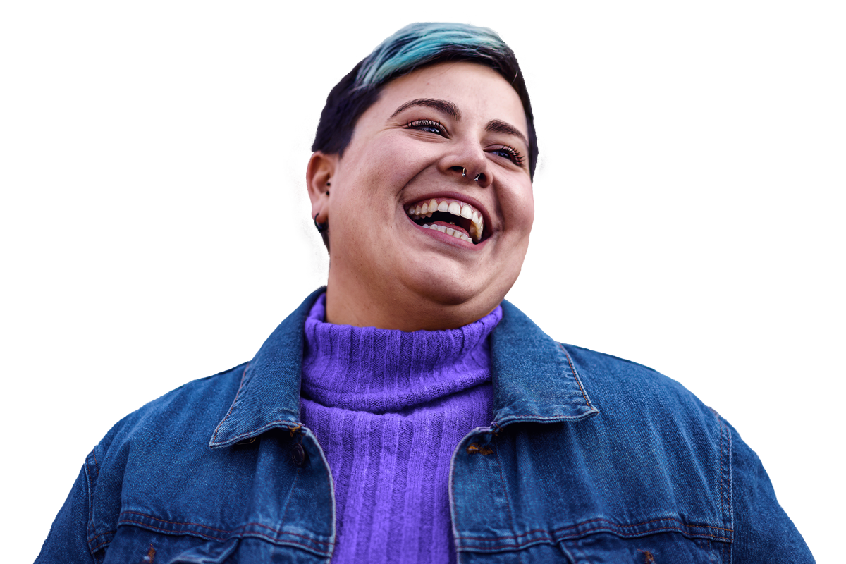 Pessoa colaboradora sorrindo
